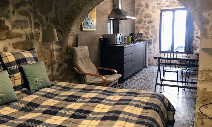 Villeneuve-les-Maguelone Apartamento | Studio by the sea near Montpellier