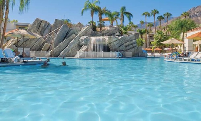 Canyon Corridor Villa | Diamond Resorts Palm Canyon Resort - Studio Junior Villa