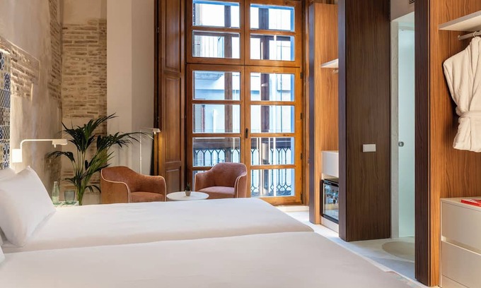 Barrio del Carmen Hotel | Axel Hotel Valencia – Adults Only