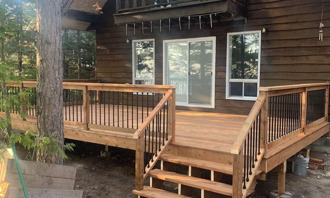 Algoma District Cabaña | Welcome to the Cozy Cottage with sand beach, WiFi and AC in delightful Thessalon