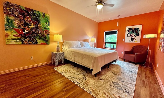 Gananoque Apartamento | Art House - apartment in Gananoque