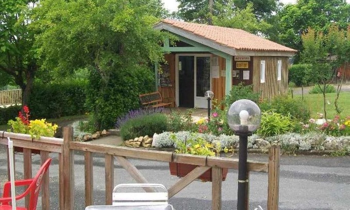 Villefranche-du-Perigord Casa | Camping 3 étoiles - Piscine - efaae0