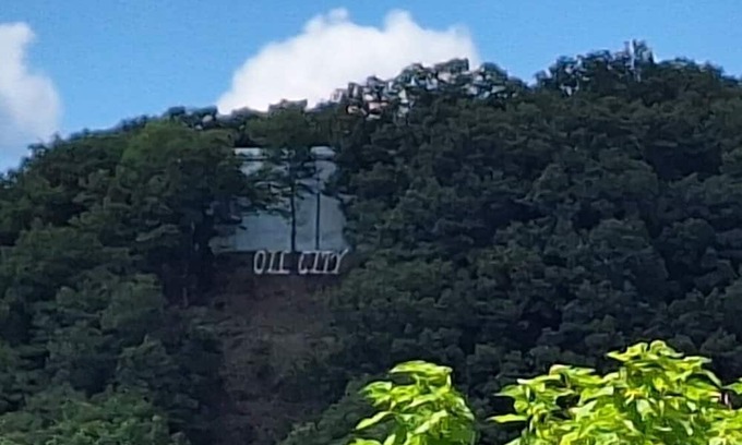 Reno Apartamento | Riverside Retreat - Remodeled Downtown Apartment with Balcony and Great Views