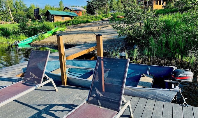 Trapper Creek Cabina | Entire Property Historic Chulitna River Lodge