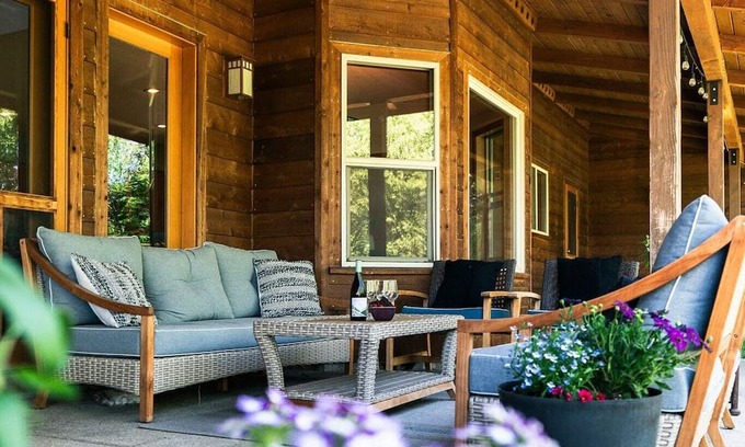 Ashland Casa | The Hux- Make Memories in Ashland