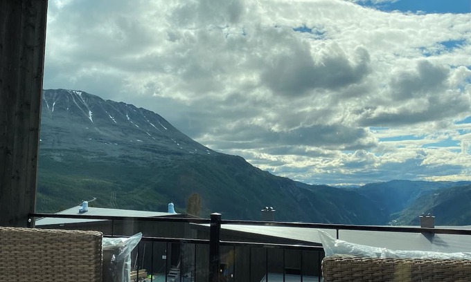 Atra Apartamento | Gausta Vertorama - 2 bedrooms apartment with great view towards Gaustatoppen