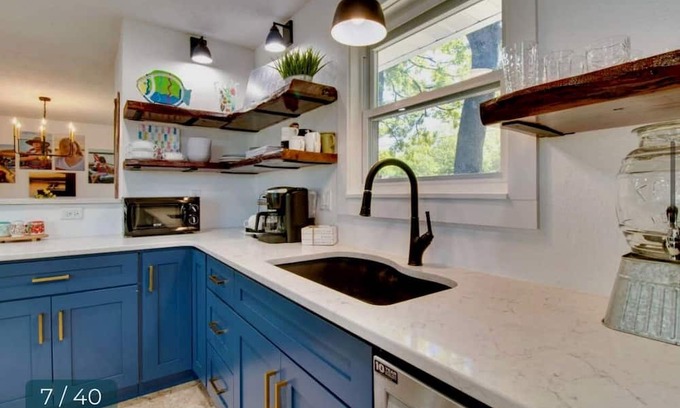 Lakeview Casa | Two Separate Living Areas with Views of Bull Shoals Lake and Dam