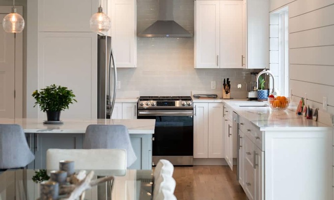 Lordship Casa | ESCAPE TO YOUR OWN PRIVATE COASTAL PARADISE THIS SUMMER! 1.5 HR FROM MANHATTAN