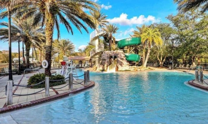 OakLeaf Plantation Casa | Cozy private suite in resort-style golf community