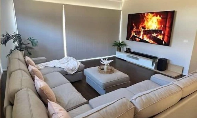 Werribee Casa | Stylish home in Werribee