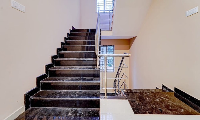 Karunya Nagar Hotel | OYO Dhanam Lodge