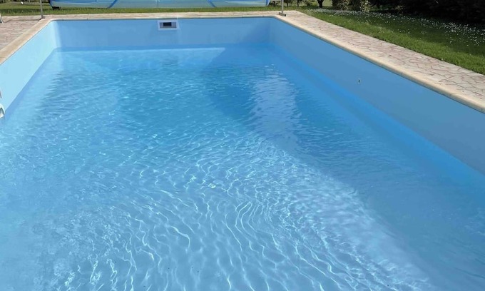 Jussy-le-Chaudrier Casa | Maison de Charme au Milieu D'un Parc Arboré