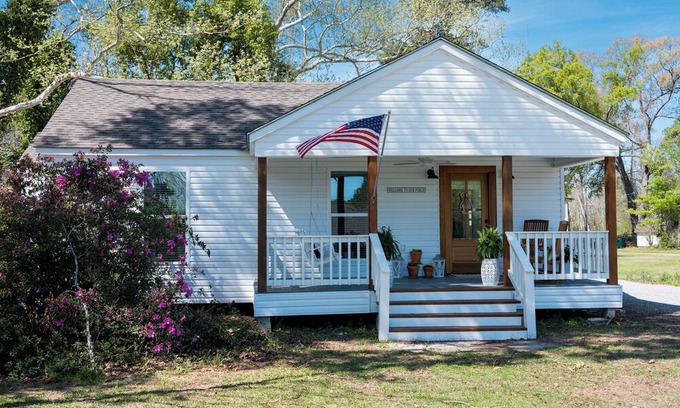 Hammond Otro | The Sycamores Private Entrance 1.5 Ac 5 Mi to SLU Pet Friendly