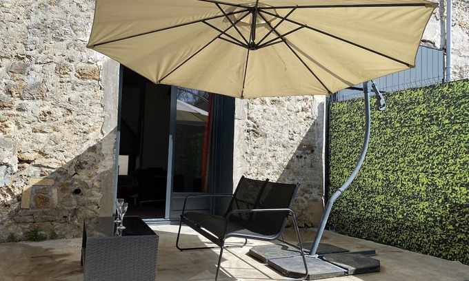 Egly Apartamento | Studio Avec Jacuzzi au Calme