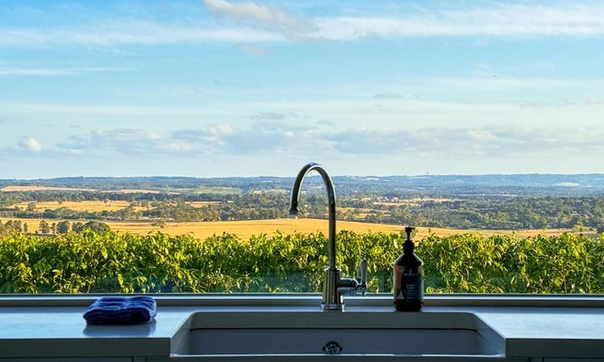 Mount Eliza Casa | Luxury Mt Eliza House Expansive Mountain View