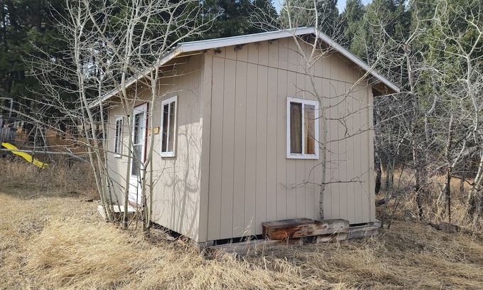 Powell County Alquiler De RV | Avon Dry cabins with central bath house nightly & longterm rentals w/12 Rv sites