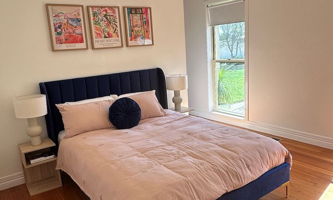 Wahgunyah Casa | Hill Close Ranch - Farm View