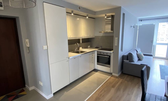 Mokotow Apartamento | Found Space Metro Pole Mokotowskie