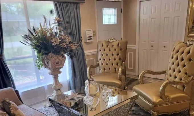 Garden City Casa | 93) Entire 4 bedroom home with fenced yard!