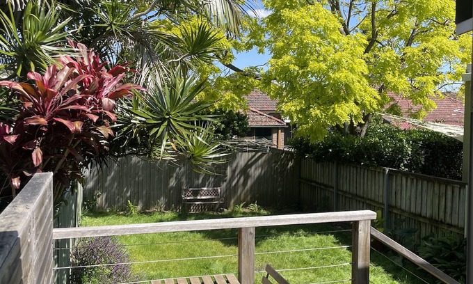 Ashfield Villa | Sunny one bedroom villa in a quite and relaxing area, 20 minutes from CBD