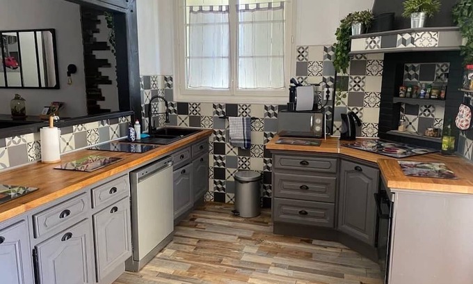 Maille Casa | Maison Typique au Cœur du Village de Maillé