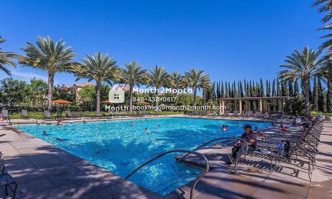 Cypress Village Casa | Manor on Thornapple #6964