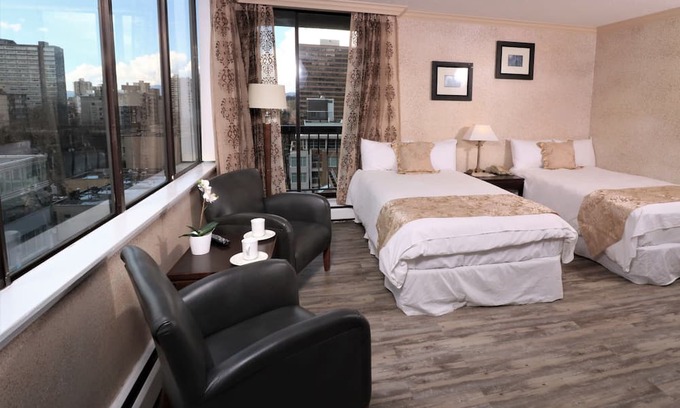 Coal Harbour Apartamento | Divya Sutra Suites - One Bedroom Apartment with Harbour View!