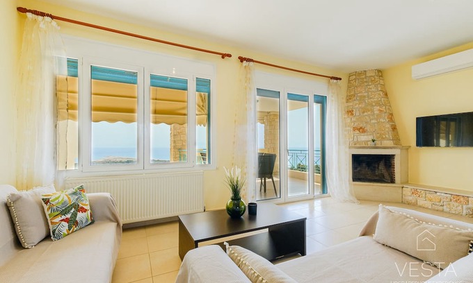 Kassandra Casa | Momento 3-bdrm Villa with shared pool, Poseidi