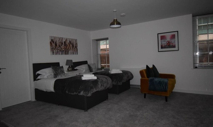 Worksop Apartamento | No 8 Modern studio in Worksop