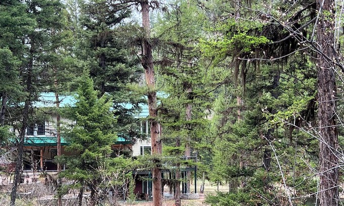Greenough Casa | ClearwaterRiver getaway