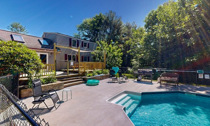 Durham Casa | Spacious property with pool, grill, deck, children's items, & W/D - dog-friendly