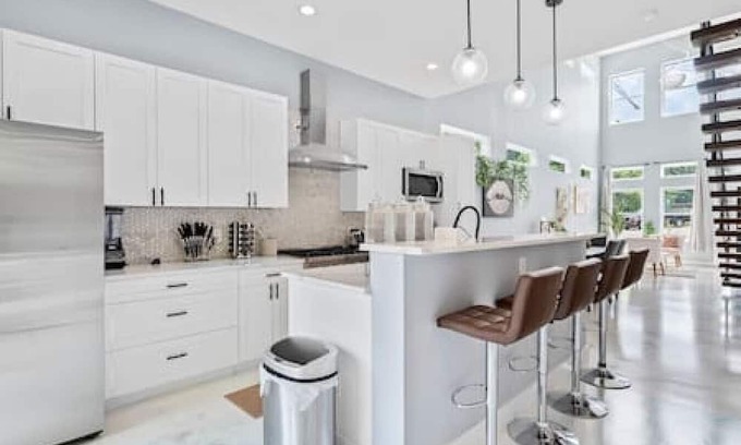 Durham Casa | Luxury 3 Level home w/Rooftop