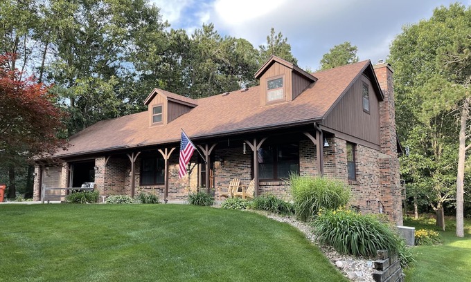 Grand Rapids Casa | A Quiet Slice of Country in the City