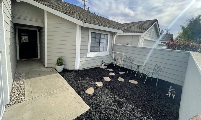 Modesto Casa | Cozy home in North Modesto