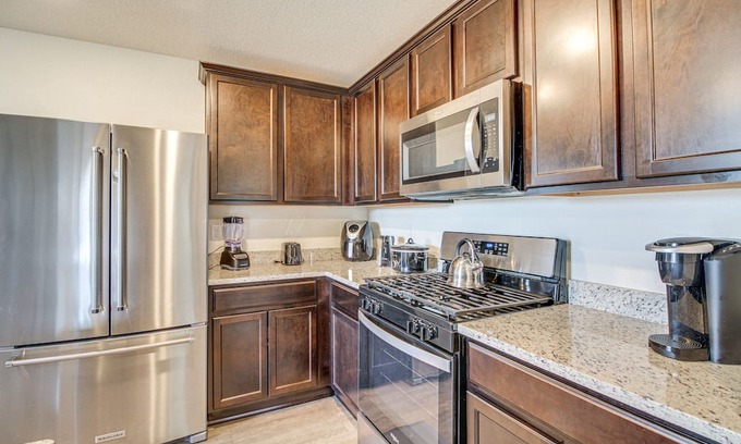 Bosque Casa | Belen Vacation Rental ~ 10 Mi to Los Lunas!