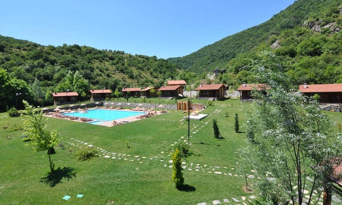 Altinova Casa | Tranquil Bungalow w Pool and Garden in Nature