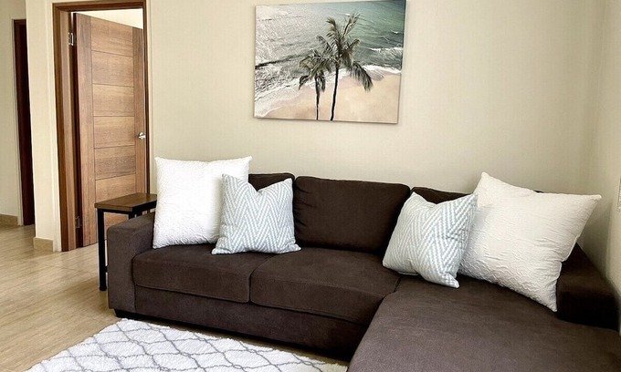 Tumon Apartamento | Luxury 3BD/2BA Condo - Unit 101 Tumon Isa