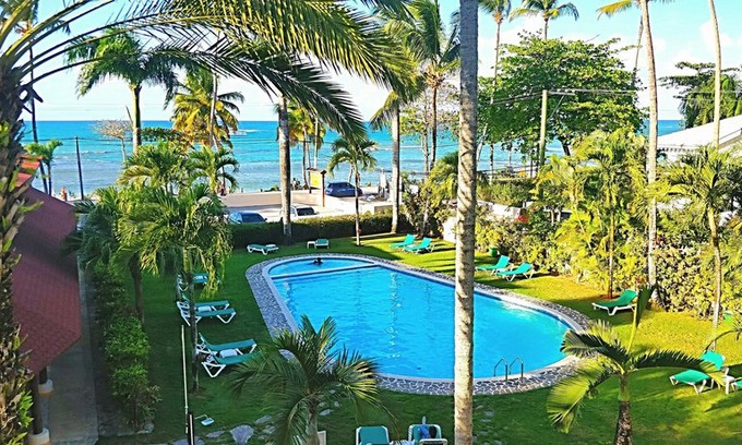 La Iglesia Apartamento | A La Dolce Vita Beachfront Hotels, Las Terrenas, Samana