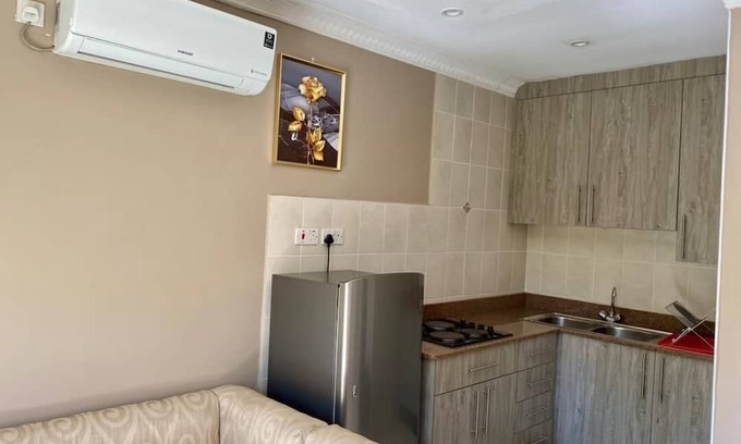 Harare Apartamento | 2 bedroomed apartment with kitchenette - 2068
