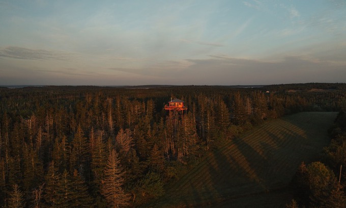 Lunenburg County Apartamento | Shackup Tower - 30 ft in the air & hot tub