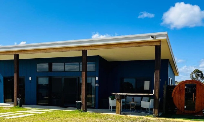 Karakin Casa | Blue Horizon Retreat-Outdoor Sauna & Ocean Views - 10 mins from Lancelin