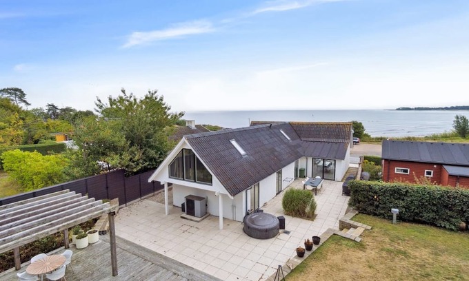 Balka Casa | "Rusalina" - 20m from the sea by Interhome