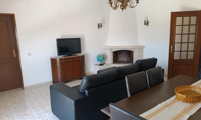 Vila Vicosa Apartamento | Casa Das Manas – Charming Retreat in Pardais