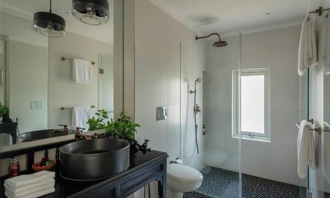 Reis Magos Apartamento | ElReino - 2bhk Designer Apt with Private Garden