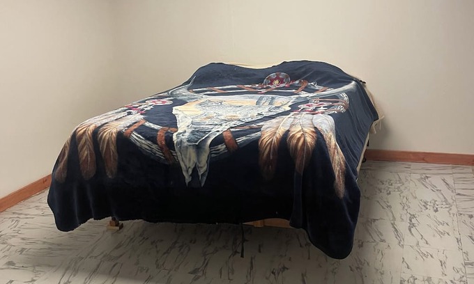 Zurich Otro | Ranch house between Zurich and Harlem hunting, hiking, & quiet. Family friendly