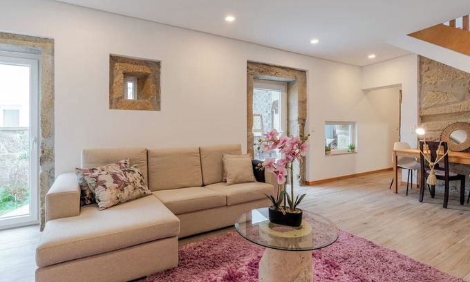 Vila Nova de Gaia Casa | Rustic and Modern Stone House by Host Wise