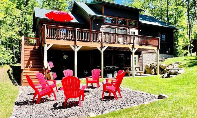 Stone Lake Cabina | Cozy Lakefront Retreat with Game Room, Outdoor Living and Dock in Wisconsin