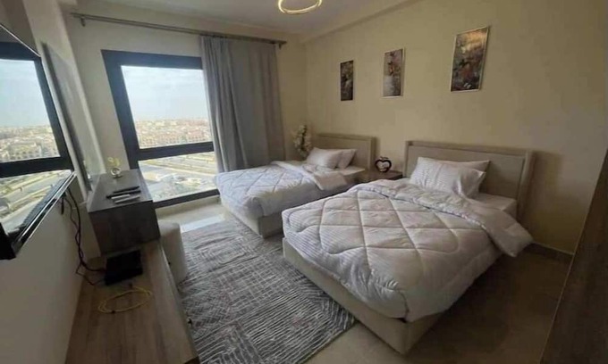 New Cairo Apartamento | Unique duplex hotel apartment pool view