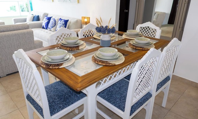 Salinas Apartamento | Beachfront apartment, private beach