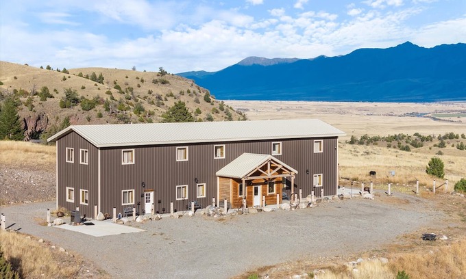 Emigrant Apartamento | Elk Suite at Caspari Lodge: Epic Paradise Valley Views